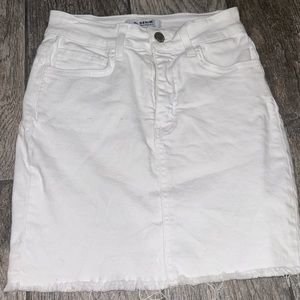 O2 denim white mini high waisted skirt